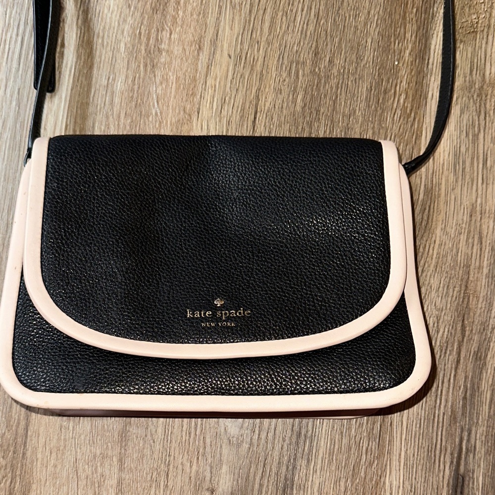 Kate Spade Black and White Crossbody Bag